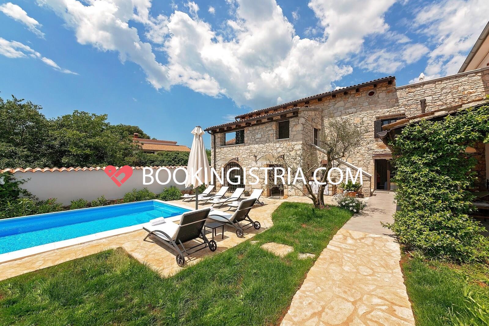 booking istria